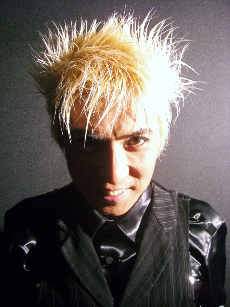 パントマイムラボ代表のパンマイムアーティストTEN-SHO